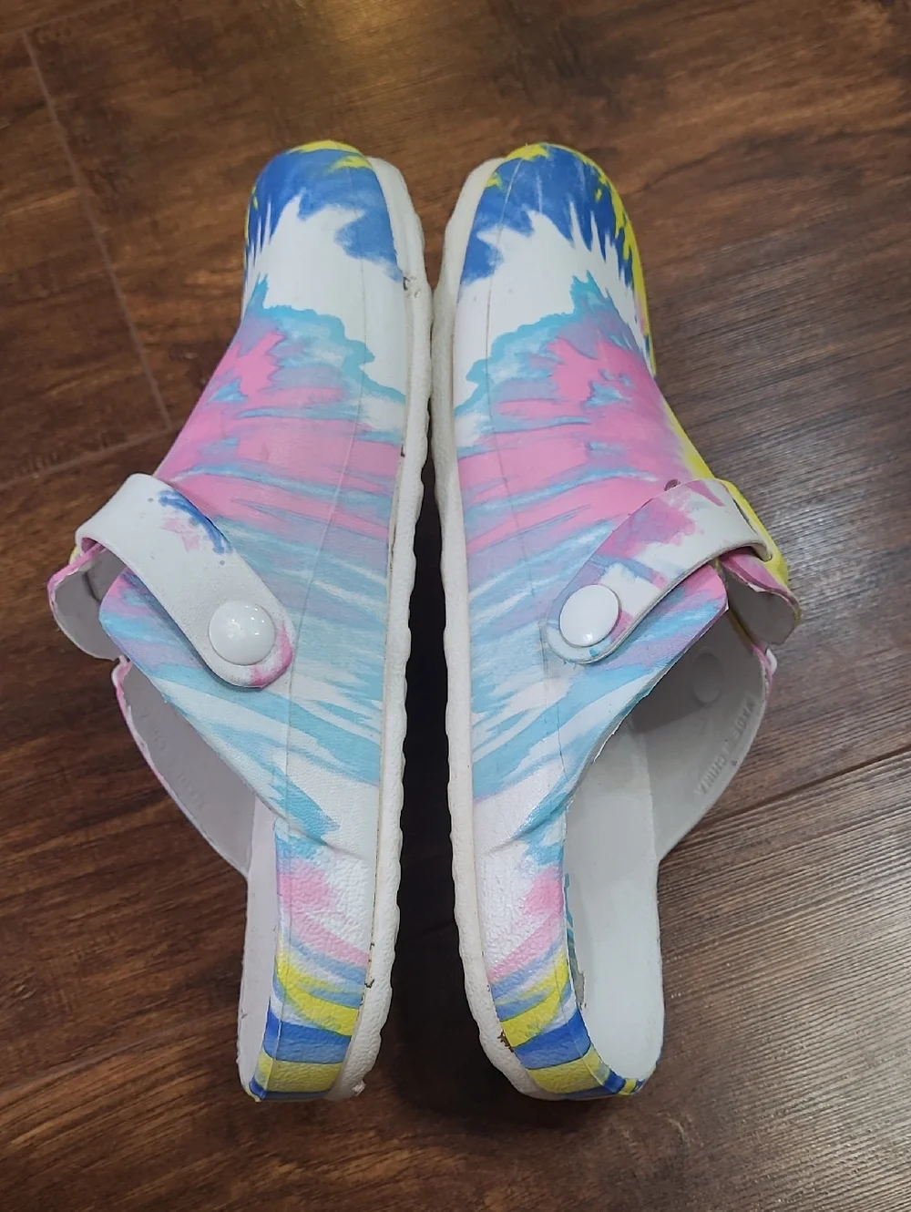 MIA Tie-Dye Clog Slip-Ons in Yellow, Pink & Blue Size 8.5 - Picture 5 of 7